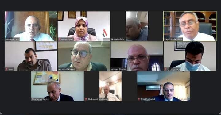 وزير الموارد المائيةوالرى يتابع الموقف المائى