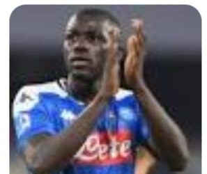 مانشستر سيتي يُقدم عرضاً للحصول على خدمات نجم نابولي