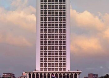 وزير الخارجية المصرية سامح شكري يجري إتصالات هاتفية