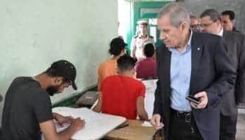 نائب وزير التعليم يتفقد لجان امتحانات الدبلومات الفنية فى الجيزة