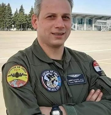 جمعه جلال يقدم واجب العزاء للنائب إيهاب عبدالعظيم لوفاةشقيقه مقدم حامد عبدالعظيم