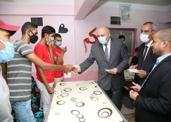 أشرف الداودي والباز ولفيف من القيادات التنفيذية يشاركون الأطفال الأيتام فرحتهم بعيد الأضحى المبارك