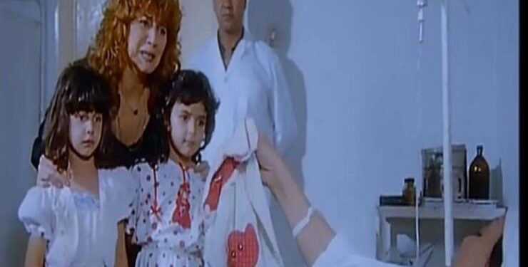 بالفيديو : عماد محرم يكشف عن ابنة مديحة كامل في فيلم “العفاريت”