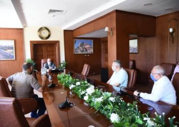 الغضبان يناقش إعادة فتح الشوادر ضمن استعدادات المحافظة لعيد الأضحى