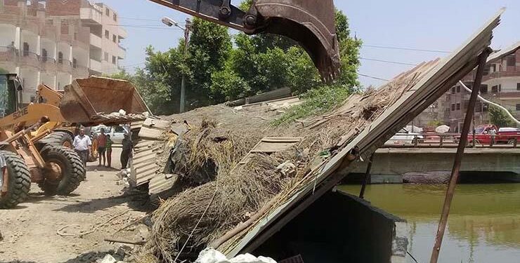 تنفيذ قرارات إزالة التعديات الواقعة على أملاك الدولة والاراضي الزاعية ونهر النيل