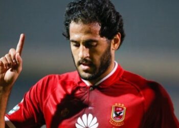 أمير توفيق يعقد جلسة مع مروان محسن لحسم تجديد تعاقده للأهلي