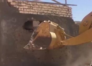 حملات مُكبرة لضبط المخالفين للقرار الصادر بإيقاف كافة صور أعمال البناء