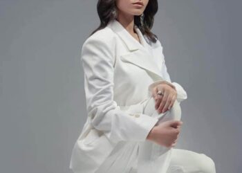 أبيض × أبيض