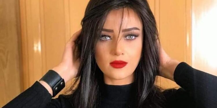 رضوي الشربيني وحجاب المرأة