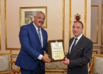 محافظ الإسكندرية يُطلق إشارة بدء عودة النشاط الرياضي باستاد الإسكندرية بعد توقف 4 أشهر