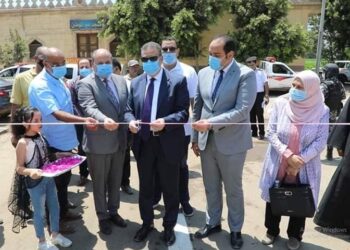 محافظ المنوفية يفتتح مشروع مجمع مواقف الشهداء بتكلفة (3) مليون جنيه