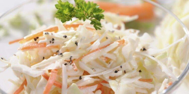 سلطة كول سلو