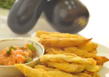 أصابع باذنجان مقلية