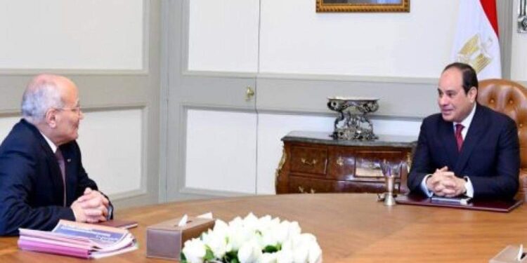 الرئيس عبد الفتاح السيسي يتقدم الجنازة العسكرية للفريق محمد العصار رحمة الله