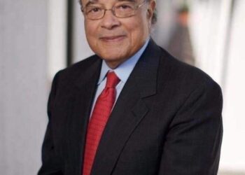 العالم المصري الذي انقذ العالم