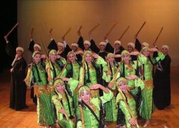 الفرقه القومية للفنون الشعبيه تعيد الحياة لمسرح محمد عبد الوهاب بالإسكندرية