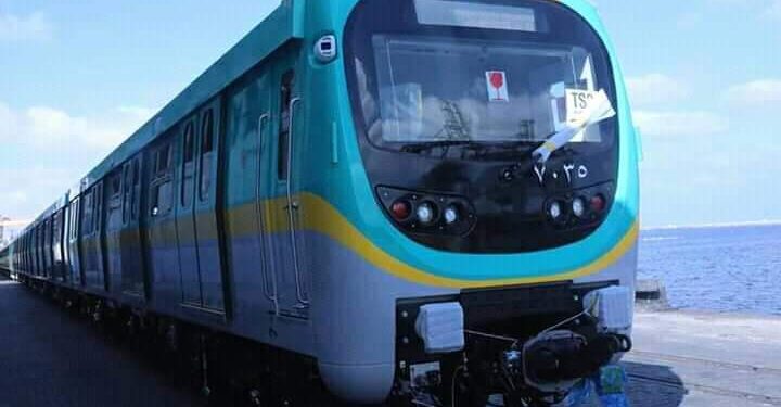 كامل الوزير”يعلن وصول ثاني قطارات صفقة تصنيع وتوريد 32 قطار مكيفا جديداً للعمل بالخط الثالث للمترو بإجمالي تكلفة 6.361مليار جنيه