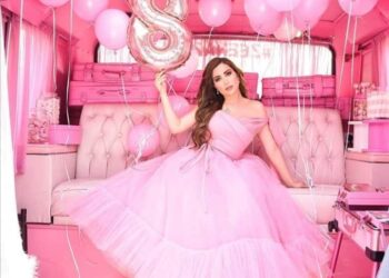 الحياة بقى لونها بمبي” بعد بلوغ نسرين طافش ٨ مليون متابع