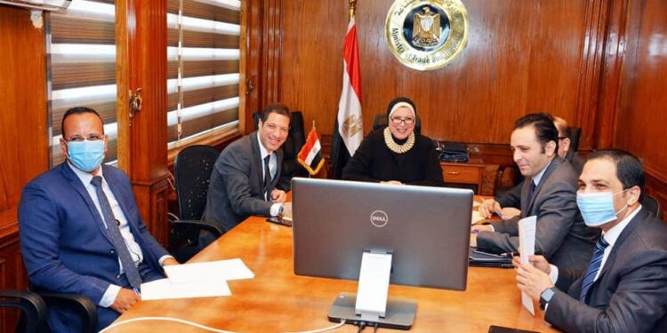 نيفين جامع “تستعرض مع سفير ألمانيا بالقاهرة مستقبل التعاون الاقتصادى المشترك بين البلدين