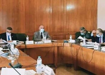 عبد العاطي يترأس اجتماع اللجنة العليا للتراخيص بحضور محافظ البحر الأحمر