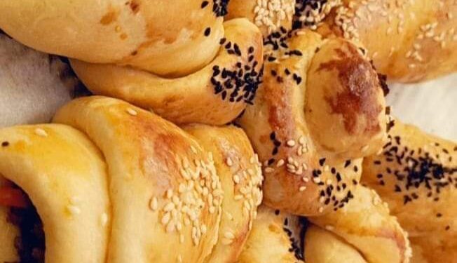 قرطاس محشي بالعصاج