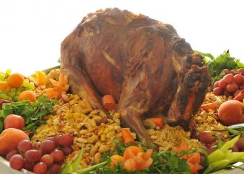 خروف محشو حمص وأرز