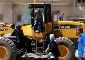 عايدة ماضي ٠٠ تقود حملة مكبرة لإزالة التعديات على املاك الدولة بمطوبس