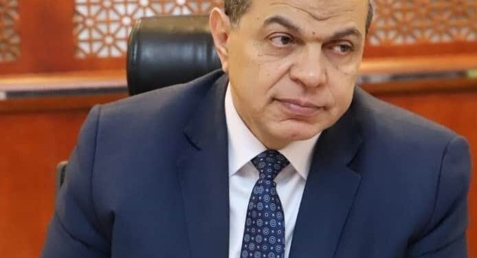 عودة 1285 عاملا مصريا من العالقين بالكويت