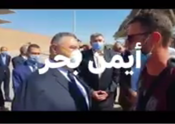 اللواء عمرو حنفى خلال إستقبال أول طائرة سياحة خارجية