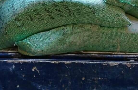 تموين الفيوم :- ضبط دقيق بلدى مدعم قبل تهريبه للسوق السوداء