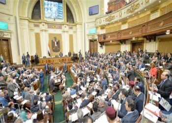 عار ان تقولوا نحن نواب هذا الشعب