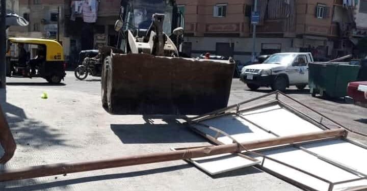 عايدة ماضي٠٠ تتابع حملة إزالة الإعلانات الغير المرخصة ومخالفات الأسواق