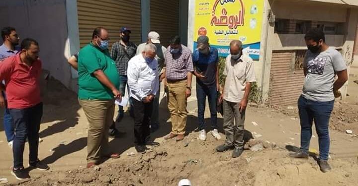 نجيب يتفقد خط محطة الصرف الصحى الرئيسية بسرس الليان