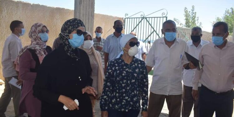 عطية والمغربى تتابعان أعمال تطوير المجزر الآلى بسفاجا