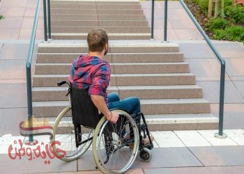 معاقين سوهاج يناشدون المحافظ بالتدخل لعمل مكان صعود ونزول على كورنيش البحر