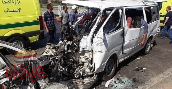 8 أشخاص لقوا مصرعهم و7 مصابين في حادث تصادم مروع على الطريق الإقليمي