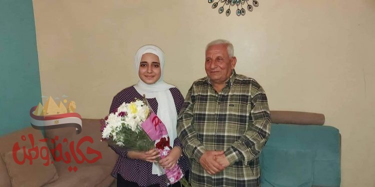 مجلس أمناء الإدارة التعليمية بالقناطر الخيرية يكرم أوائل الثانوية العامة شهد وعمر أبناء الإدارة
