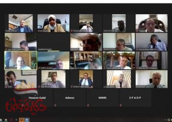 ” وزير الرى” استمرار قيام جميع أجهزة الوزارة باتخاذ كافة الإجراءات الاحترازية للتصدي لفيروس كورونا ومراعاة التباعد الإجتماعي ومراعاة التعقيم بصفة مستمرة