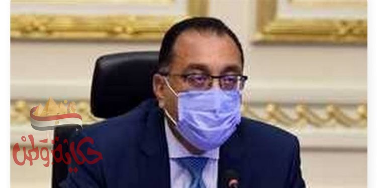 رئيس الوزراء يقوم باستعراض مخططات بمدينه العلمين