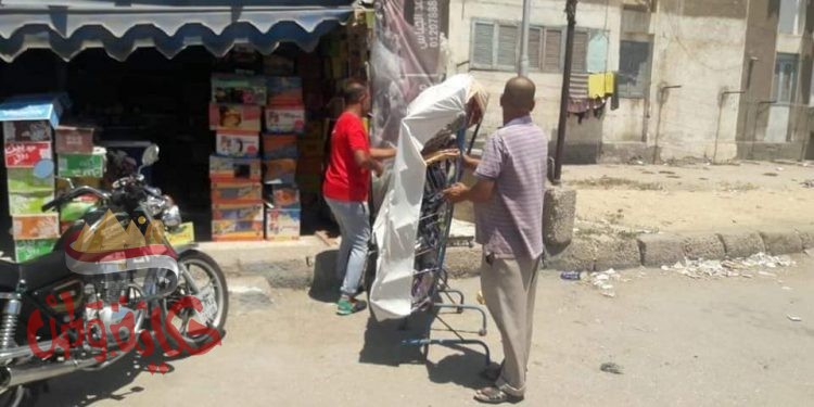 بورسعيد : د.منصور بكري يقود حملات مكبرة لمتابعة وإزالة الاشغالات والمخالفات بنطاق حى المناخ