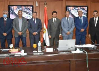 “صبحي” يشهد توقيع برتوكول تعاون مع شركة النجيل الصناعي الألمانية