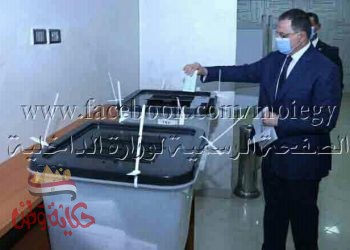   توفيق :  يدلى بصوته فى إنتخابات مجلس الشيوخ 2020)