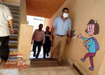 رئيس مدينة ” المحمودية يراجع الإستعدادات النهائية بالمدارس لاستقبال اللجان الانتخابية بالمدينة والقرى