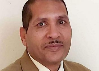 سطور لم يقرأها أحد في حياة د. الحسيني الطاهر