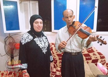 بالصور ..حوار نادر مع اشهرعازف للكمان