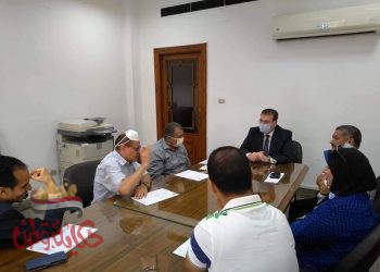 نقيب المهندسين يجتمع َباعضاء شعبة الكيمياء. والنووية