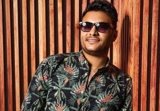 بمناسبة عيد ميلاده.. مصطفي خيري يطرح «حاجة تحفة»