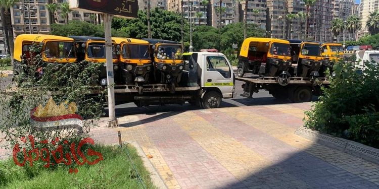 مدير امن الإسكندرية يستجيب لشكاوي المواطنين