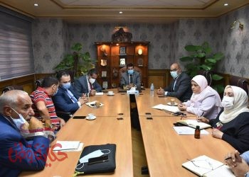 "صبحى " يلتقي باللجنة المنظمة لبطولة العالم لليد