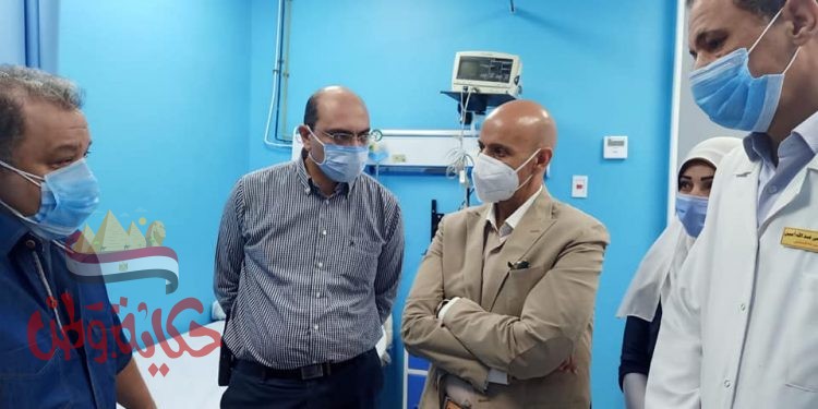 وكيل وزارة الصحة بالشرقية يتفقد سير العمل بمستشفي الزقازيق العام بحضور لجنة من الهيئة الدولية لصحة الأسرة